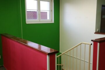 Malířské práce - výmalba schodiště