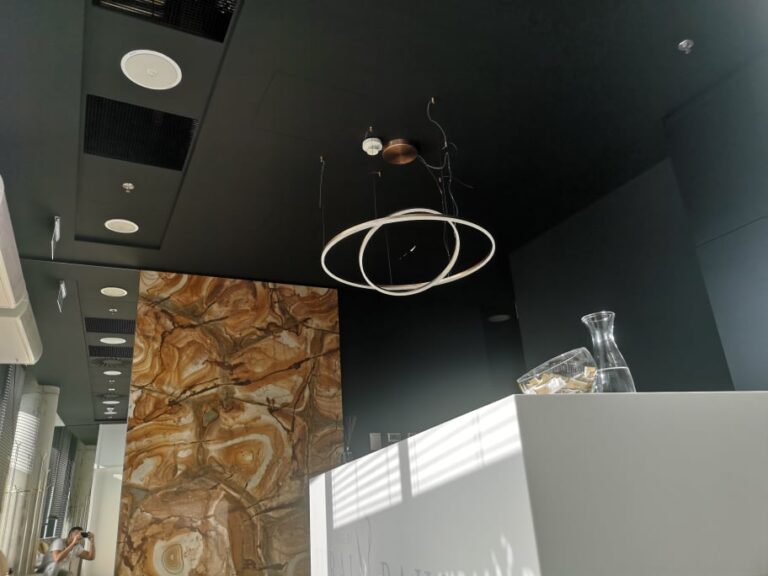 Malířské práce - výmalba chodby